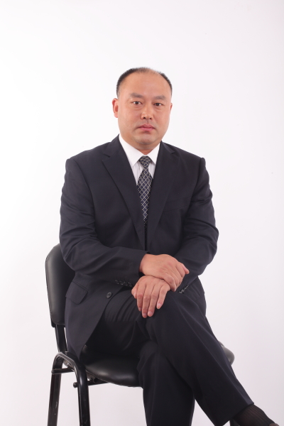 卢燕新 卢燕新